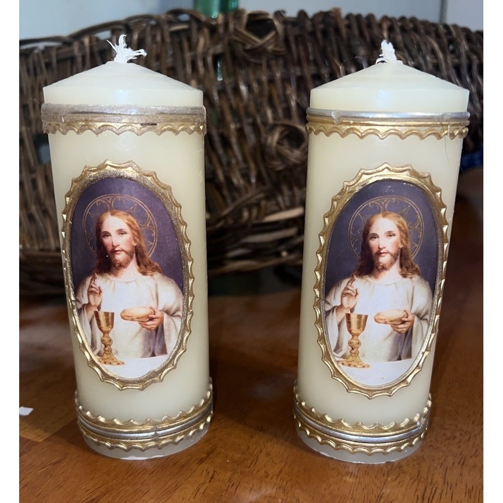 Jesus Candles  Set Of 2 White With Hold Trim 5"